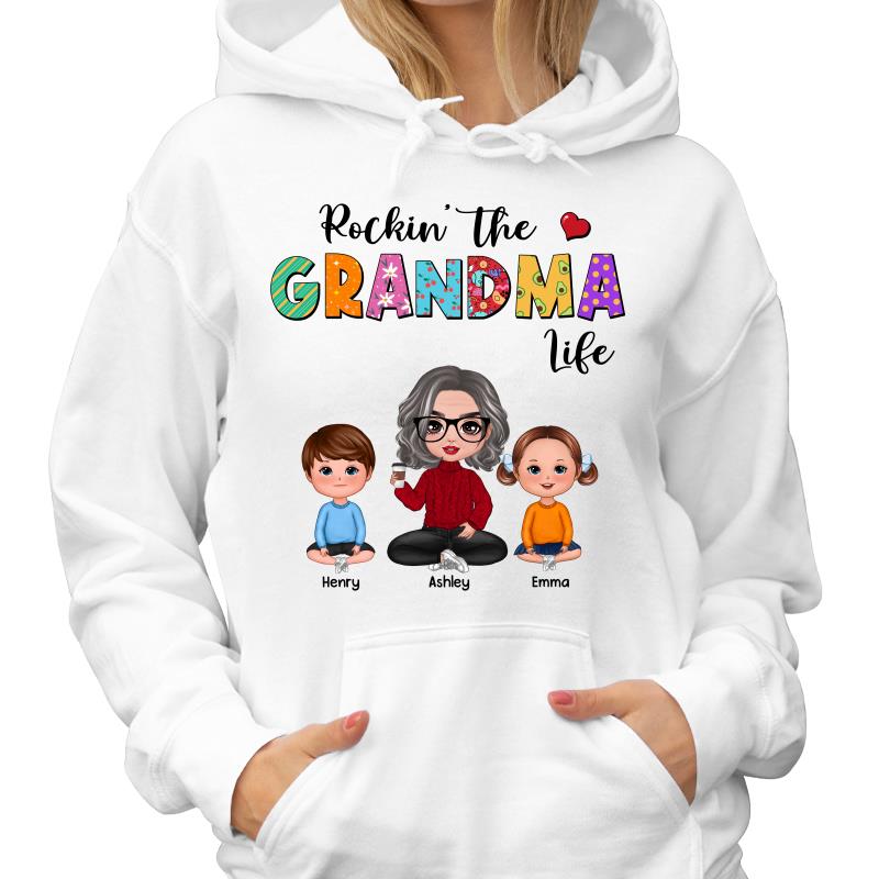 Rockin‘ Grandma Life Colorful Pattern Personalized Shirt