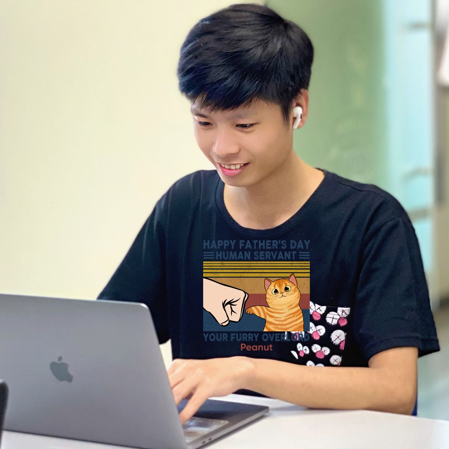 GI_Happy Father‘s Day Human Servant Fluffy Cat Retro Personalized Shirt