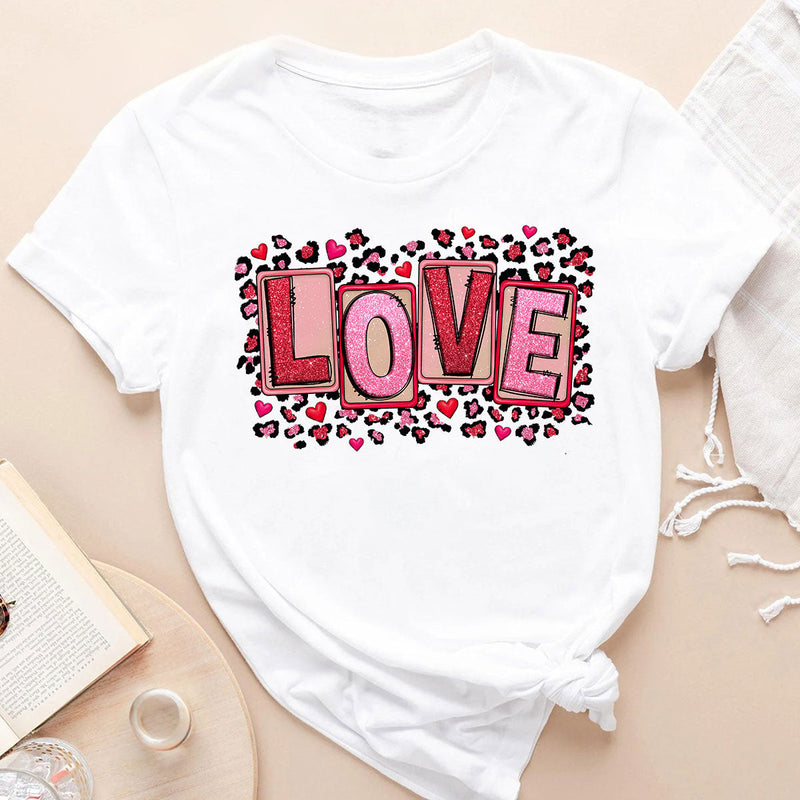 GiftyGifts LOVE Leopard Valentine T-Shirt