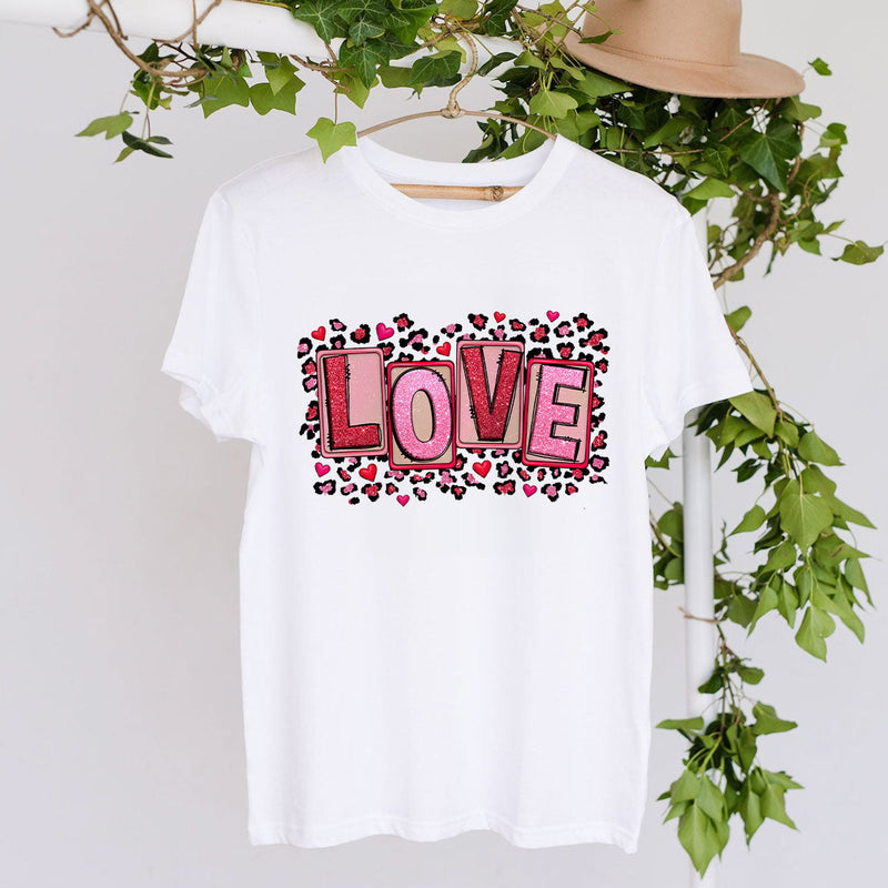 GiftyGifts LOVE Leopard Valentine T-Shirt