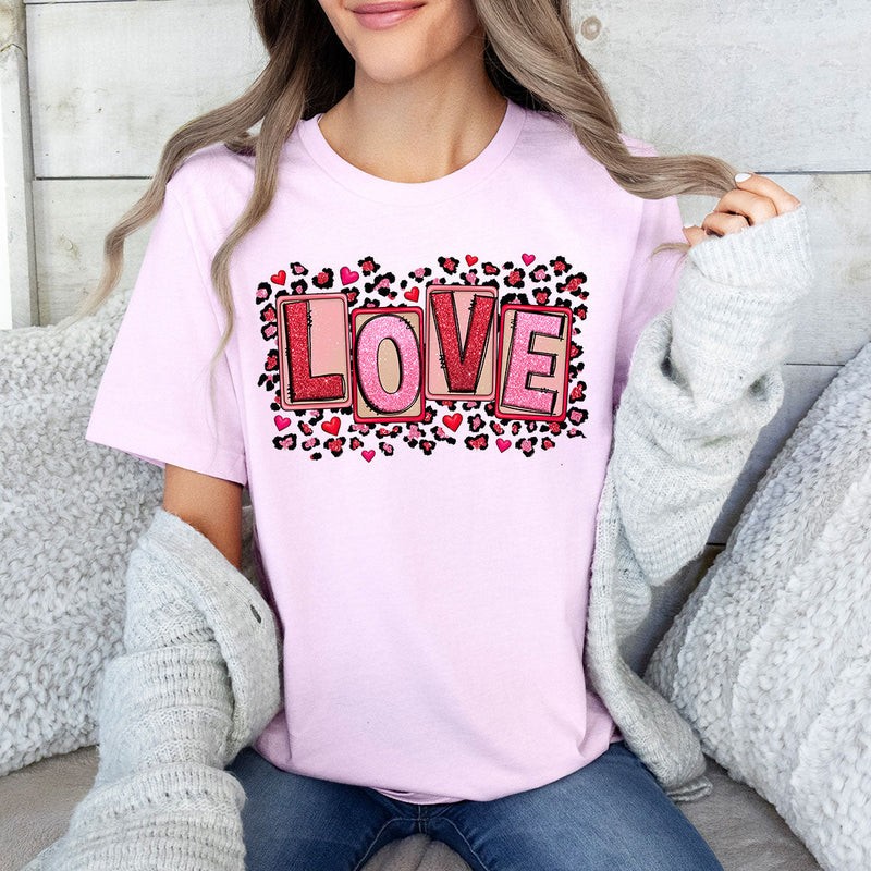 GiftyGifts LOVE Leopard Valentine T-Shirt