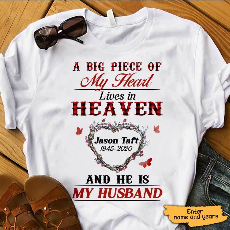 T-shirts A Big Piece Of My Heart Lives In Heaven Checkered Memorial Personalized Shirt Classic Tee / S / White