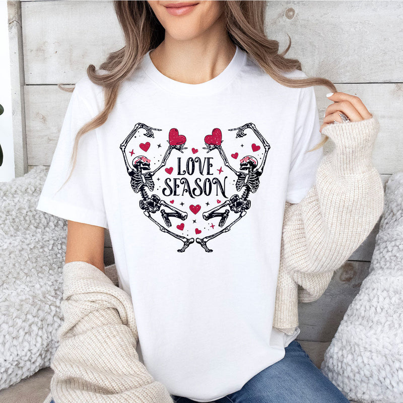 GiftyGifts Dancing Skeleton Love Season Valentine T-Shirt
